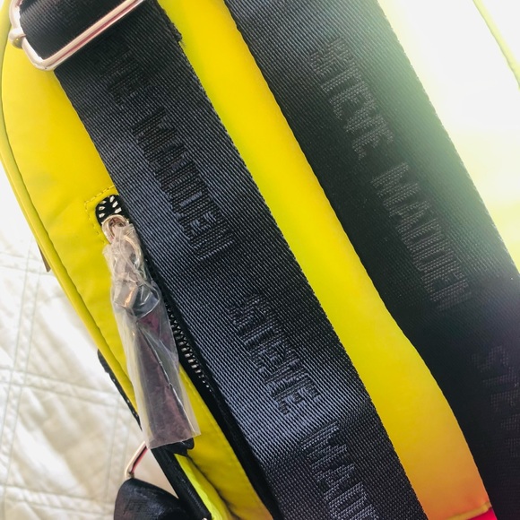 Steve Madden Mini backpack - Picture 4 of 6